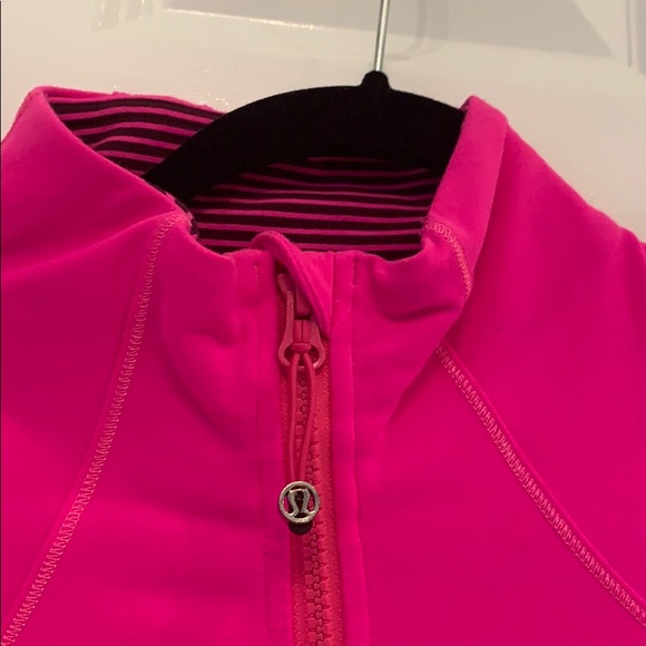 Lululemon Jacket - Picture 2 of 4
